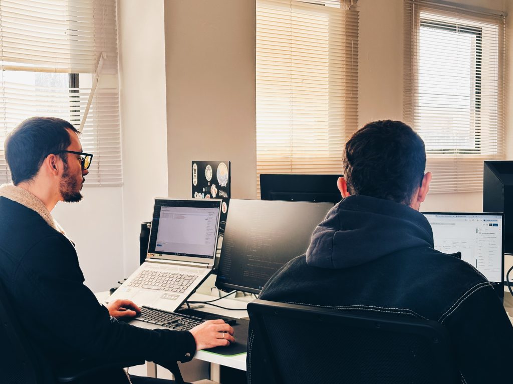 Como Definir Orçamento de Anúncios Pagos: Guia Técnico e Estratégico